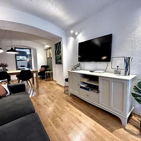 Charming Appartment 3-Min Walk To Old Town - Free Parking Ljubljana Exterior photo